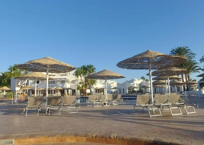 Апартаменты Blocco 59 Domina Coral Bay *